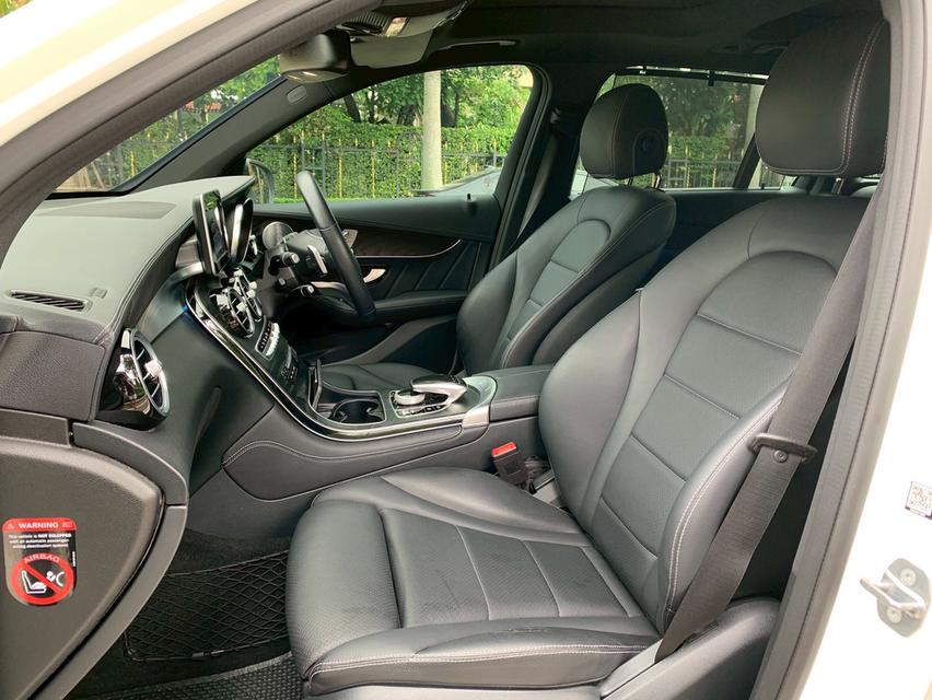 รหัสรถ PJP9195 2020 Mercedes-Benz GLC 250d AMG Dynamic 17