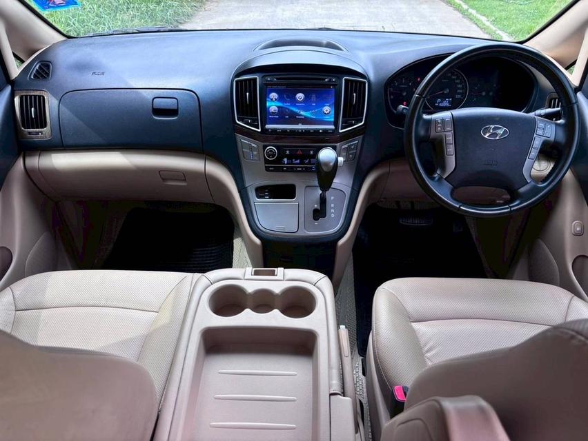 รหัสรถ PR9421 ✅️HYUNDAI H1 ดีลัก ปี2019 12
