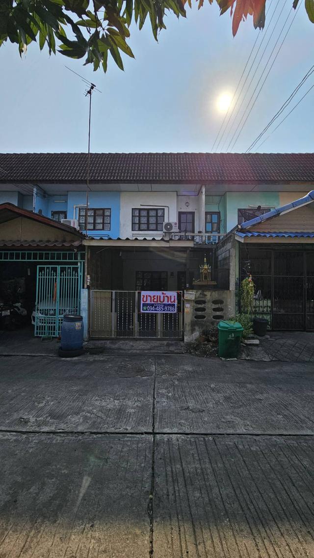 ขายทาวน์เฮ้าส์ 2 ชั้น มืองสอง 1.5 ล้าน หมู่บ้านเพชรเกษมธานี ถนนเศรษฐกิจ อ้อมน้อย กระทุ่มแบน สมุทรสาคร 2