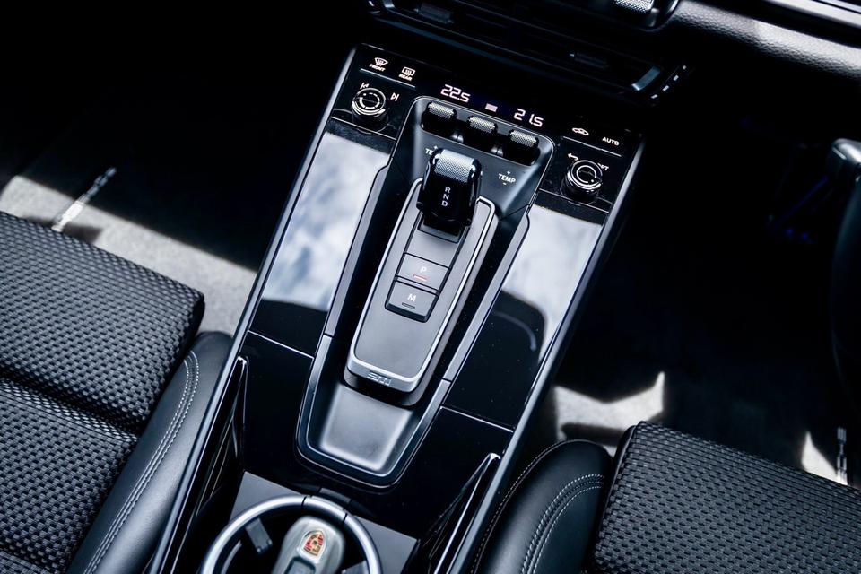 Porsche 911 Carrera T (992) AAS 2025 สี Ice Grey Metallic มีไฟแนนซ์เหลือ Warranty ถึง 6/2027 และซื้อเพิ่มได้ รูปที่ 17