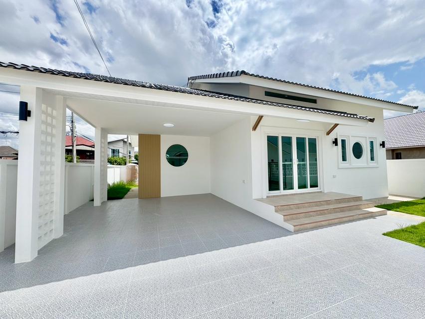 🏡 บ้านนอกโครงการที่ดินกว้าง 3 นอน 2 น้ำ ใกล้โรงเรียนนานาชาติ 2.88 ล้าน ฟรีโอน!! 🔑 1