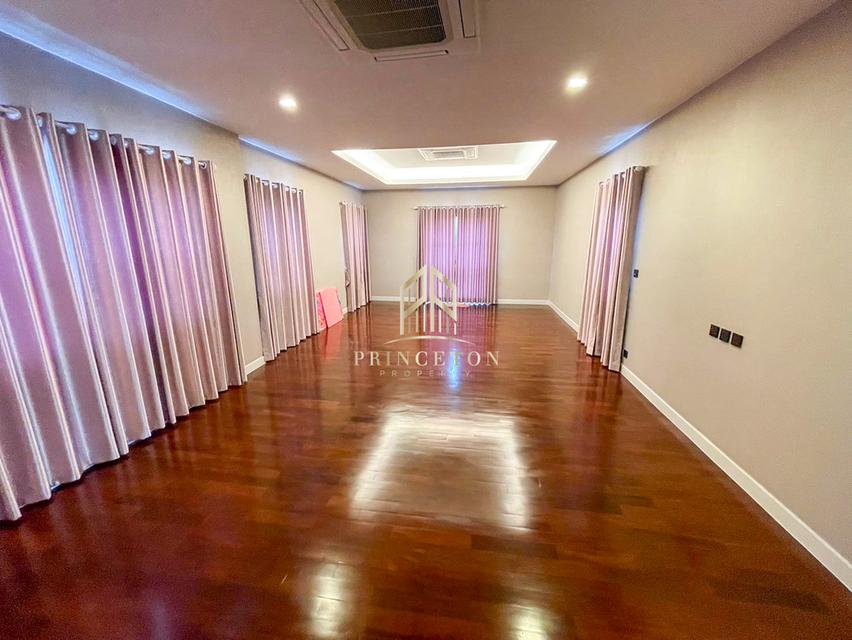 House for rent Grand Bangkok Boulevard Sukhumvit near Bangkok Patana ให้เช่า แกรนด์ บางกอก บูเลอวาร์ด สุขุมวิท ใกล้โรงเรียนบางกอก พัฒนา 6