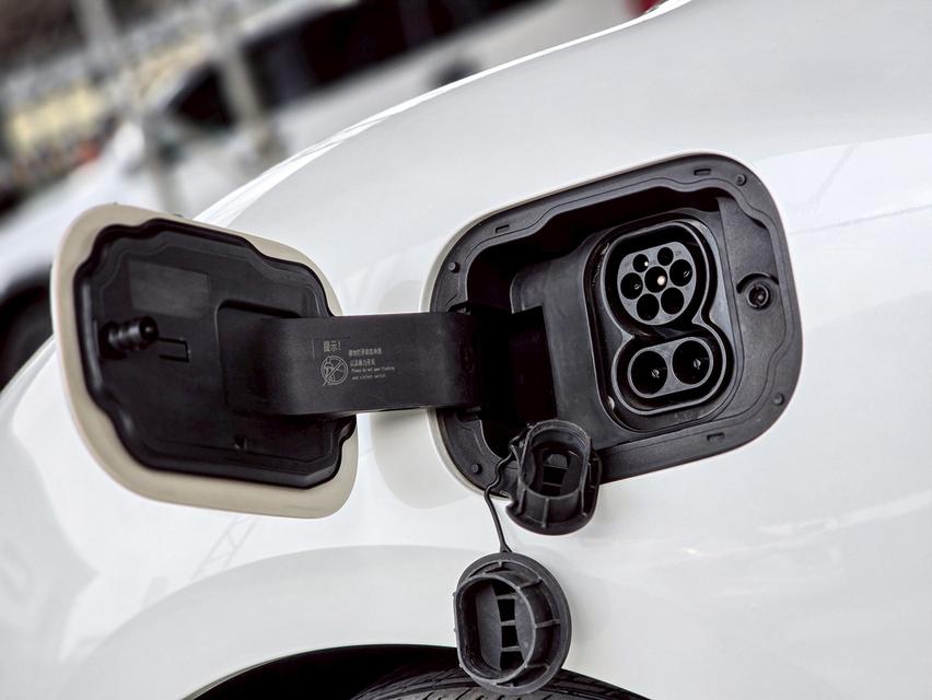 รหัสรถ CBLX4640 ✨ GWM ORA GOOD CAT ULTRA 500 ปี 2021 จดปี 2022 รูปที่ 3