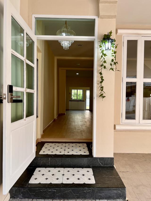 ทาว์เฮาส์ 4 นอน 3 น้ำ ติดถนนติวานนท์ ตรงข้าม ร.ร.พระหฤทัยนนท์บุรี 9