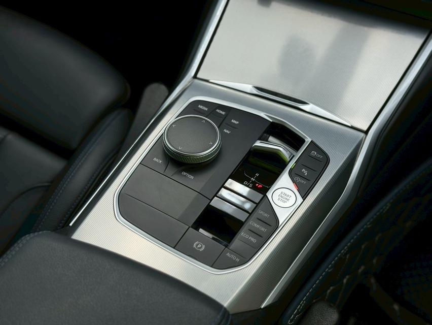 BMW320d M Sport LCI 2023  ตัวท็อป เครื่องดีเซล ฟูลออปชั่น 12