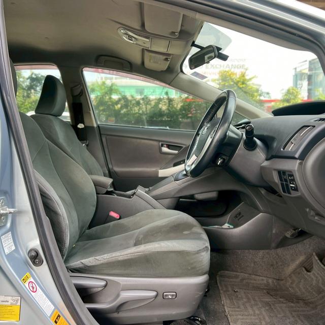 Toyota Prius 1.8 Hybrid AT ปี 2012 15