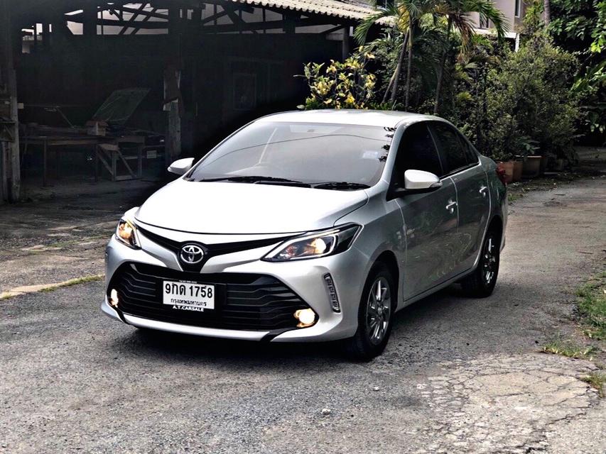 Toyota Vios 1.5 Mid 2019 รองท็อป 