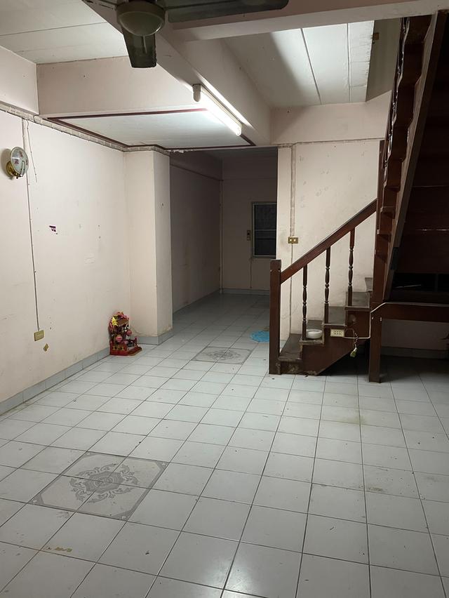 ขายทาวน์เฮาส์ 2 ชั้น 20 ตรว หมู่บ้านไฟน์โฮม 3 ใกล้รถไฟฟ้าสายสีชมพู ห้างแฟชั่น รพ สินแพทย 7