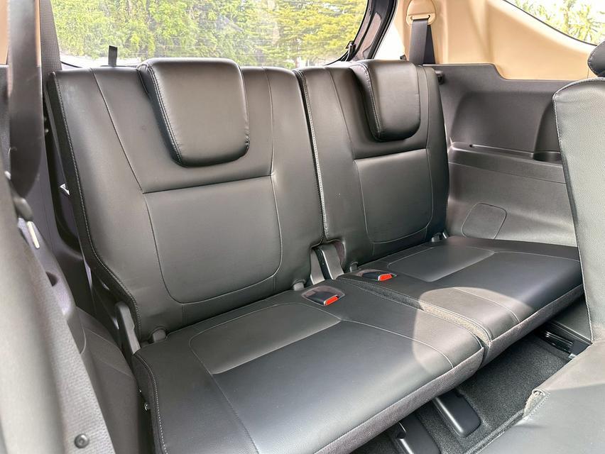 รหัสรถ PAT6587 MITSUBISHI XPANDER 1.5 GT สีดำ ปี 2021 12