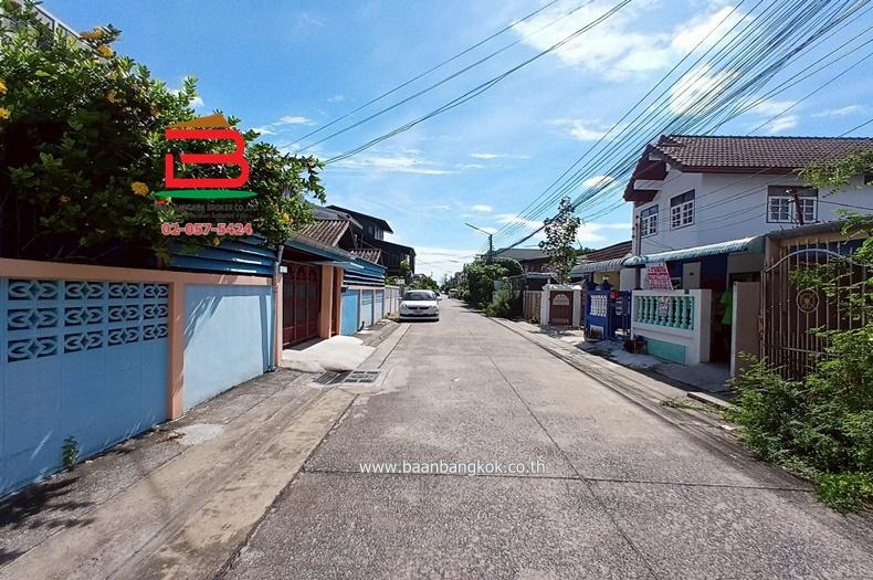 ทาวเฮาส์ 1 ชั้น ซอยลำลูกกา 41 เนื้อที่ 14 ตรว. ใกล้ BTS สถานีคูคต ตำบลคูคต อำเภอลำลูกกา จังหวัดปทุมธานี 3