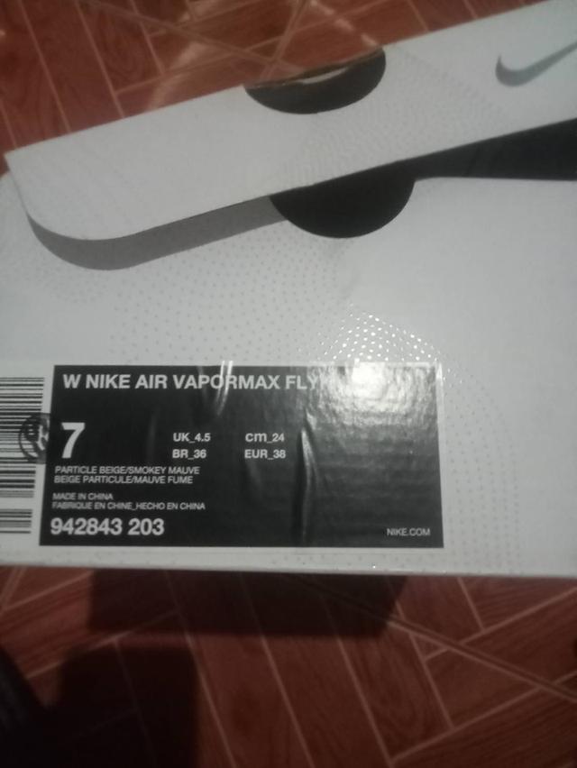 รองเท้า NIKE แท้100%