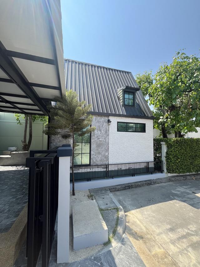 Modern Style Detached house for rent 2