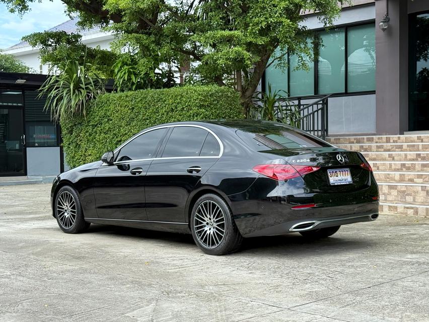 2023 BENZ C220D W206 รถมือเดียวออกป้ายแดง รถวิ่งน้อย เข้าศูนย์ทุกระยะ ไม่เคยมีอุบัติเหตุ วารันตียังเหลืออีกนานครับ 6