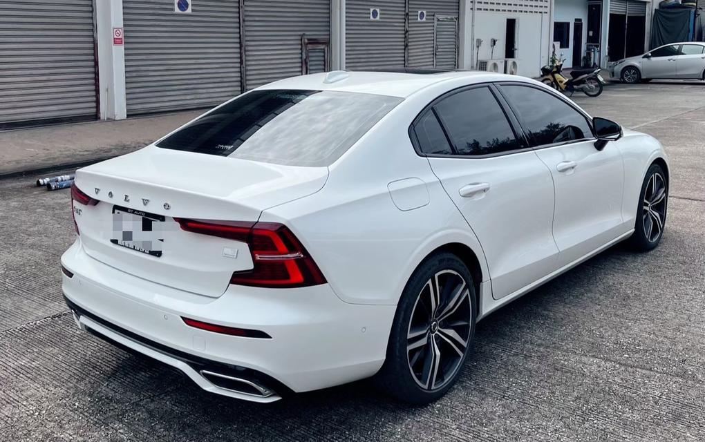 รถ volvo s60 รุ่น T8 R รูปย่อยที่ 3