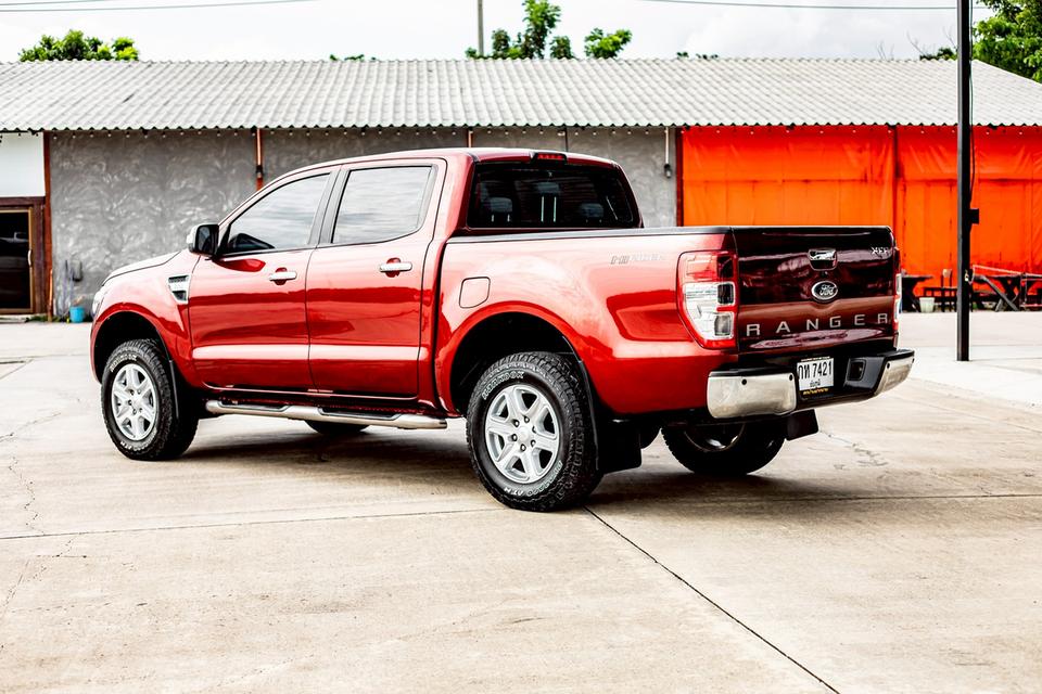 Ford Ranger Hi-lander 4ประตู 2.2 XLT เกียร์ MT ปี 2013 สีแดง สภาพดี 10