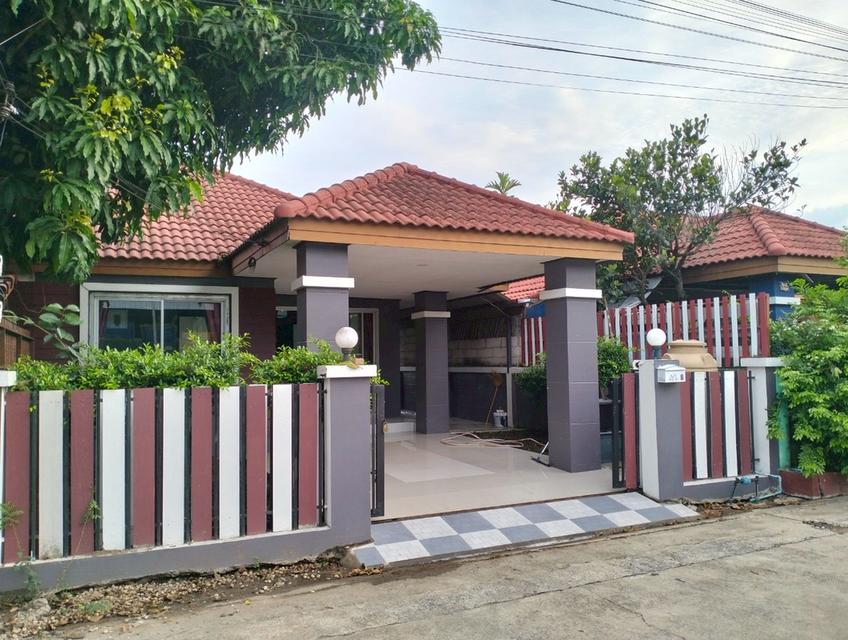 ขายบ้านแฝดหมู่บ้านอนันธารา ถนนวังน้อย-ลำลูกกาคลอง7 ต.บึงคำพร้อย อ.ลำลูกกา ปทุมธานี
