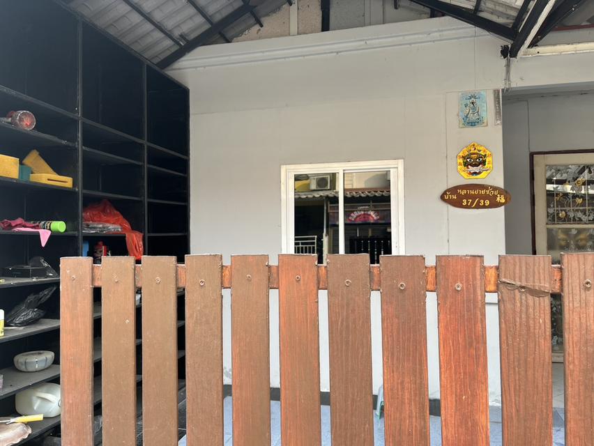 ขายบ้านทาวน์เฮาส์ 2 ชั้น ลำลูกกาคลอง6 ปทุมธานี 2