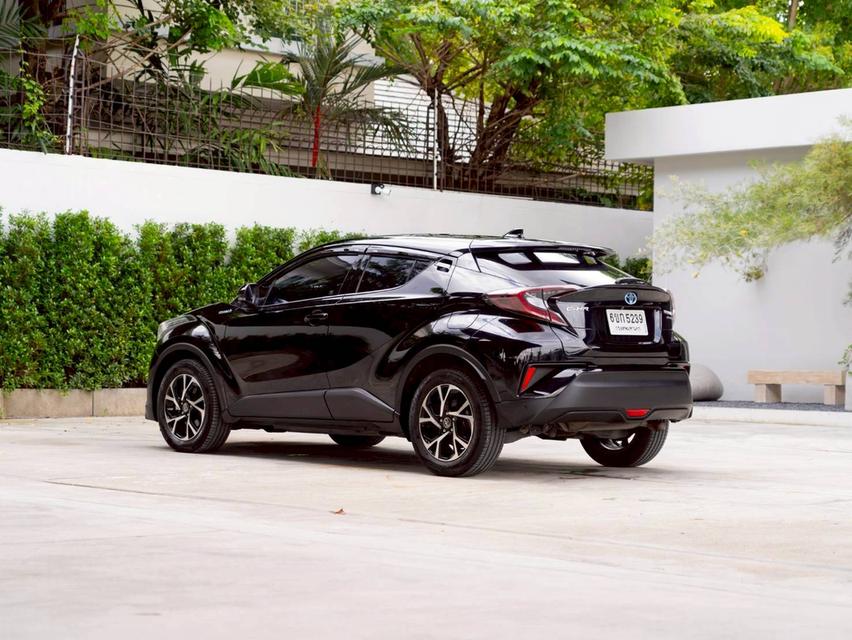 Toyota CHR 1.8Hybrid mid ปี19