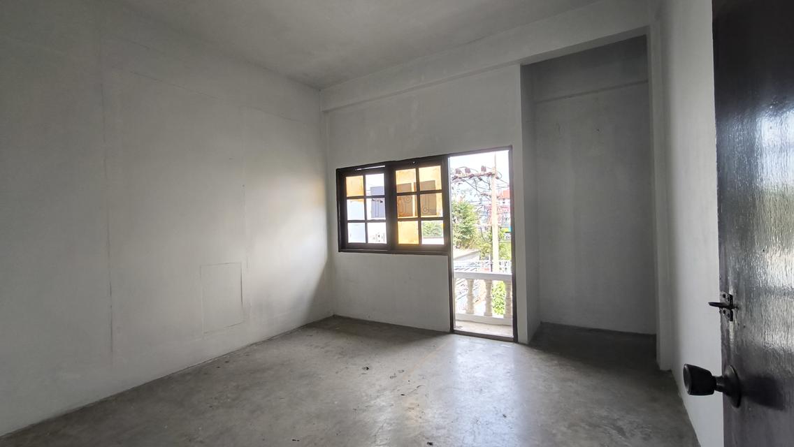 เช่าอาคารพาณิชย์3ชั้น 13