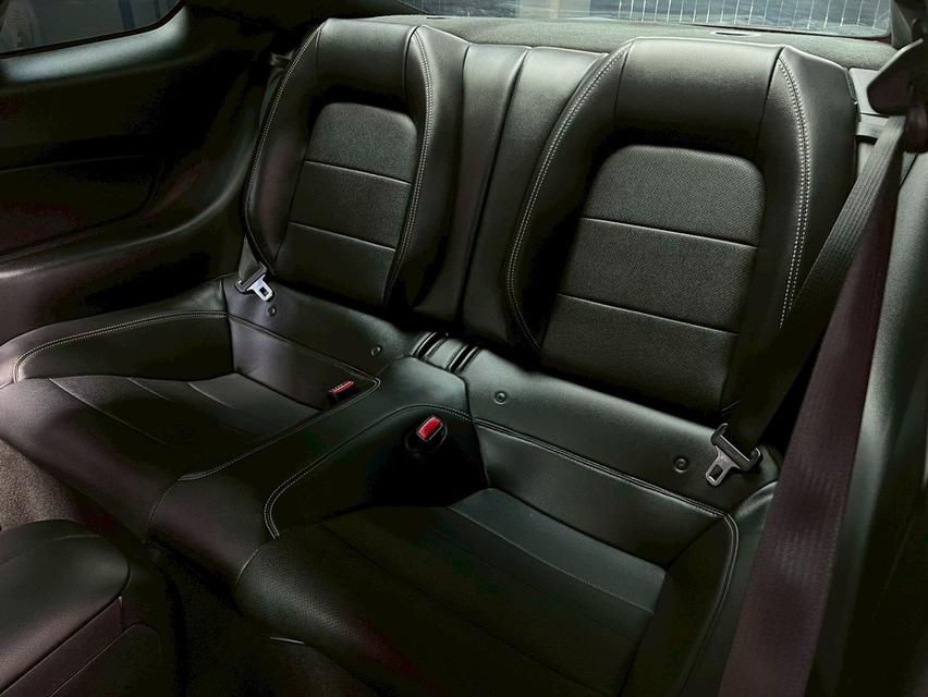 Ford Mustang 2.3 ปี 2018 วิ่ง 30000 KM. 10