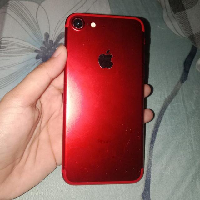 iPhone 7 128GB Red