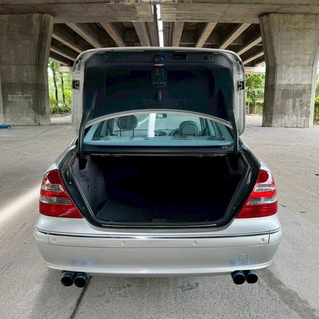 2003 Mercedes-Benz E240 W211 V6 AT รูปที่ 9