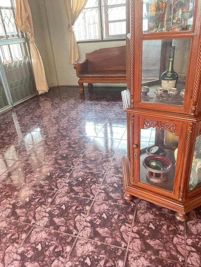 บ้านเดี่ยวพร้อมที่ดิน 7