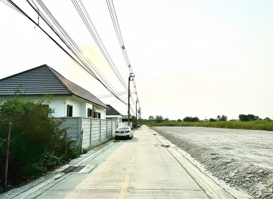 !!! ราคาพิเศษลดเหลือ เพียง 1.5 ล้านบาท เมื่อจองก่อน 15 เมษา นี้ 100 ตารางวา สร้างบ้าน ออฟฟิส โกดัง คลังสินค้า ใกล้กรุงเทพกรีฑารถไฟฟ้าและมอเตอร์เวย์ พร 6