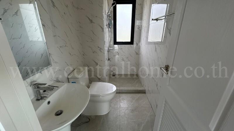 บ้านเดี่ยว พร้อมที่ดิน 1-2-52.4 ไร่ ติดถนนเพชรเกษม หนองโพ ราชบุรี 18