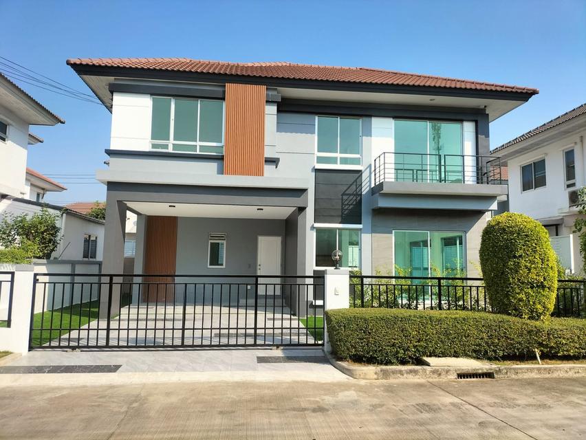ขายด่วน ฟรีโอน บ้านตกแต่งใหม่สวย ทำเลทอง ใกล้เซ็นทรัลเวสวิล์ล โครงการไลฟ์บางกอกบูเลอวาร์ด  พระราม5 - ปิ่นเกล้า 1