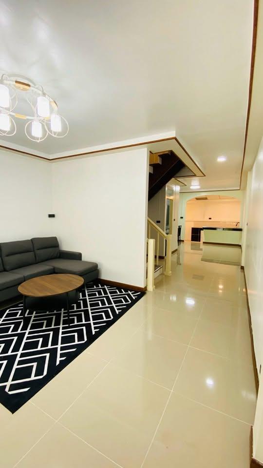 ✨ บ้านรีโนเวทใหม่ ฝ้าโปร่งโล่ง ทำเลดีติดถนน 345! 🏡 🔥 ขายทาวน์เฮ้าส์ 2 ชั้น มบ.ปาริชาติ  18 ตร.ว. 2 นอน 2 น้ำ ลดเหลือ 1.69 ล้าน ฟรีโอน กู้ 100% 💥 7