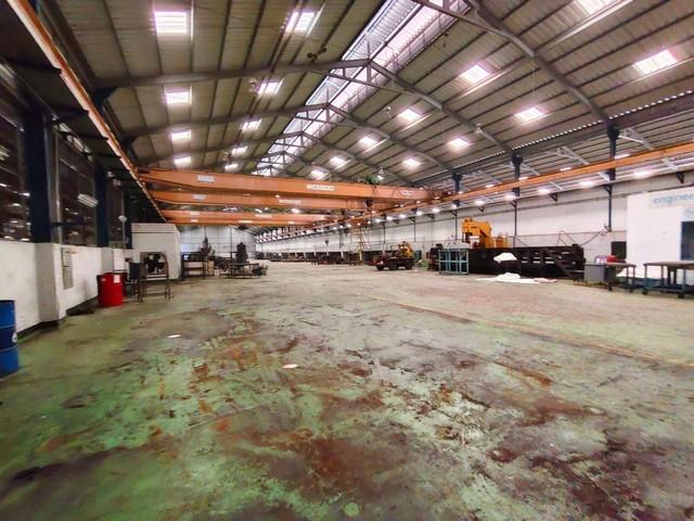 ให้เช่าโกดังสมุทรปราการ ให้เช่าโรงงาน/คลังสินค้าขนาด 1,900 ตารางเมตร มีเครน 12 ตัน โกดังสูง 8 เมตร 8