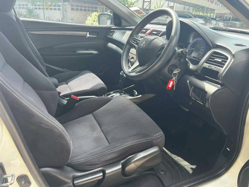 Honda City 1.5SV 2013 AT ( ท็อปสุด รูปที่ 8