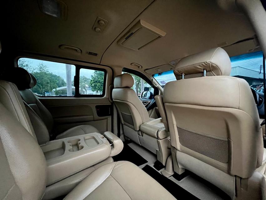 ขสย Hyundai H1 2.5Deluxe ปี20 14