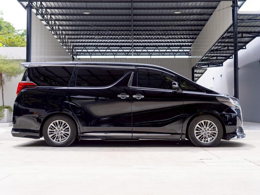 Toyota Alphard 2.5L GF Hybrid ปี 2022 7