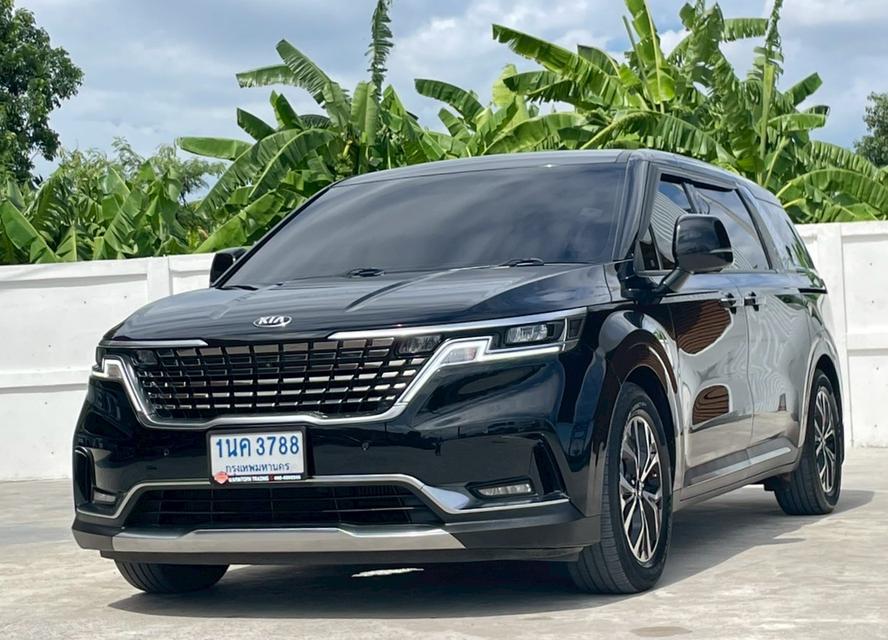 KIA GRAND CARNIVAL 2.2 EX 2021  โฉม ปี21-ปัจจุบัน สีดำ เครื่องดีเซล