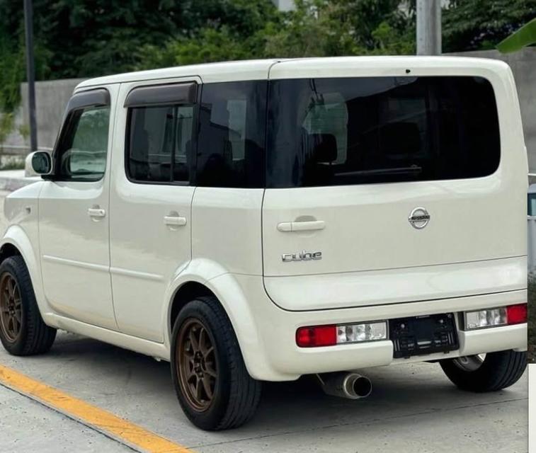 2011 Nissan Cube 6