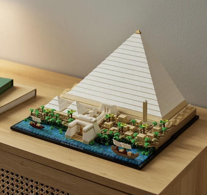 LEGO รุ่น Architecture Great Pyramid of Giza Building Kit 3