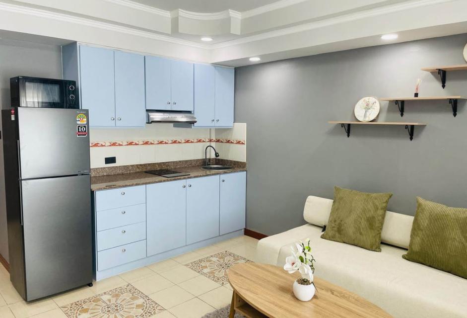 Holiday condo view, Patamnak Pattaya 5