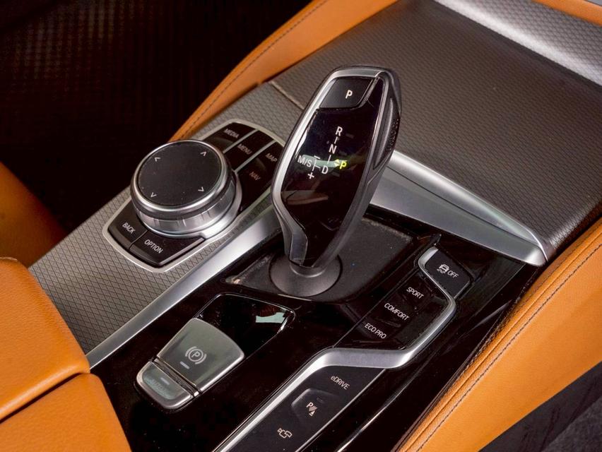 BMW 530e 2.0 M Sport Plug-in Hybrid ปี จด 2020 9