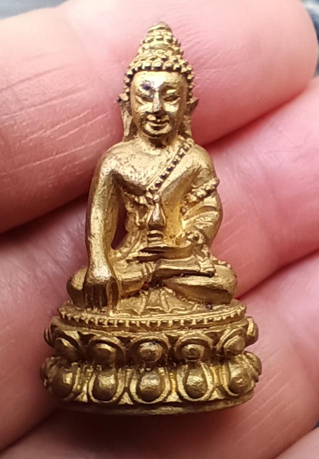 พระกริ่ง​มี4องค์​ ให้บูชา​เหมาตามภาพ​  4