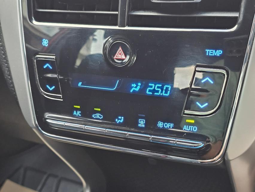 #TOYOTA #YARIS 1.2 AT MID 2019-20 11