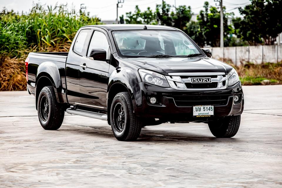 Isuzu D-Max Hi-Lander Cab 2.5 VGS Z ท๊อปปี2012 เกียร์ธรรมดา สีดำ สนใจติดต่อ 099-245-9121 เซลล์เอก   299,000   3