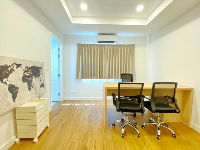 MRT ศรีลาซาล 1.5กม. 30ตร.วา.ให้เช่าโฮมออฟฟิศสุดหรู 4 ชั้น หลังมุม ซ.ลาซาล 40-42 ลาซาล อเวนิว 900 ม. แหล่งช้อปปิ้ง 4