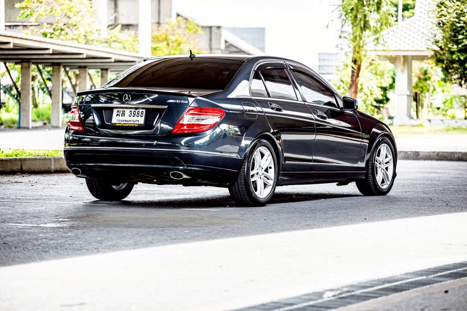 Benz C250 ปี 2013 สีรถสวย สภาพดีมากๆ  6