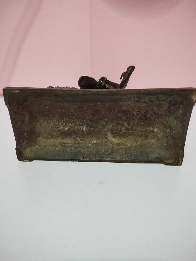 เทพฮินดู นั่งสิงโต