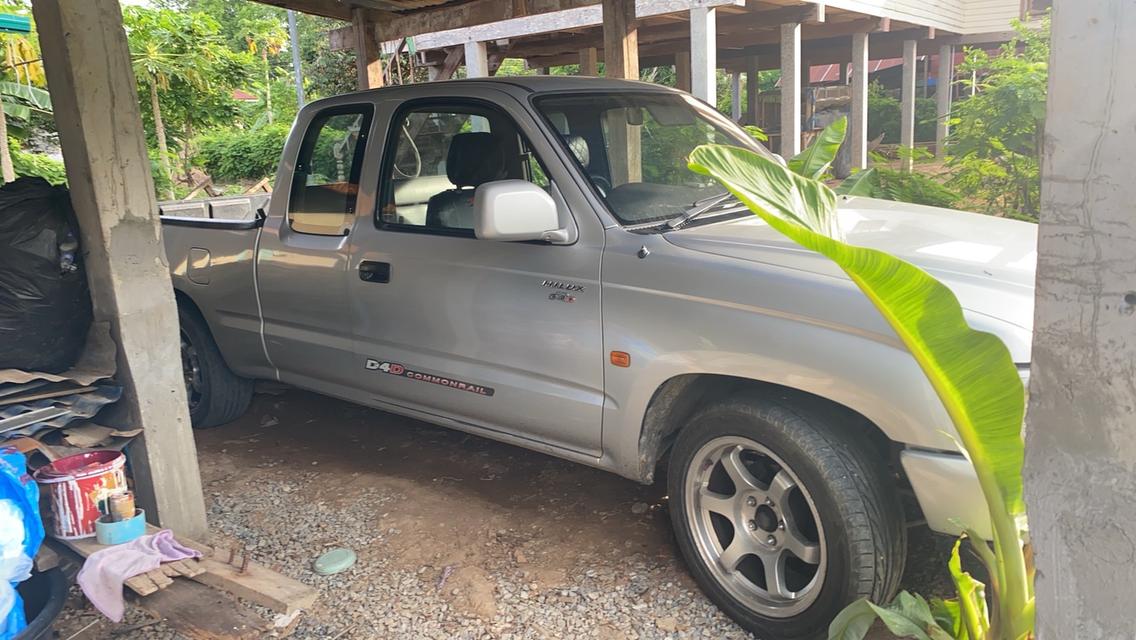 Toyota Hilux Tiger 2003 2.5 EXTRACAB 