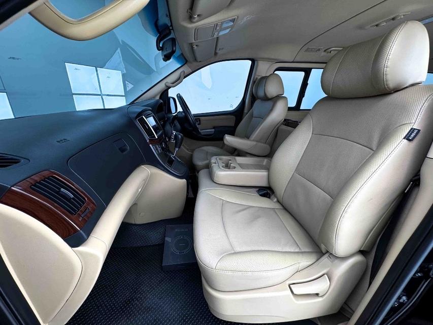 HYUNDAI GRAND STAREX 2.5 VIP โฉมปี (18-ปัจจุบัน) 2019 รูปที่ 14