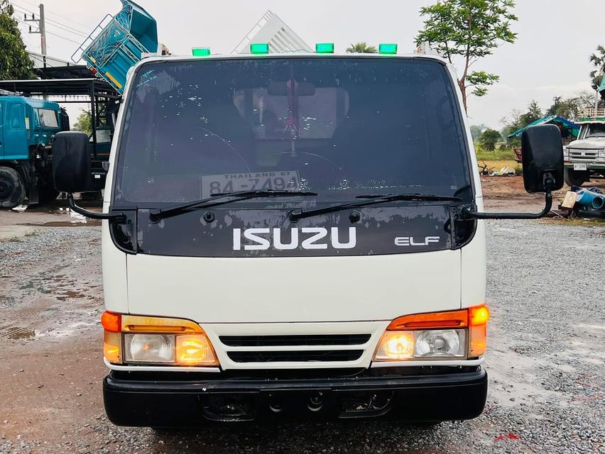 ขายด่วน รถบรรทุก 6 ล้อ ISUZU NKR 88HP