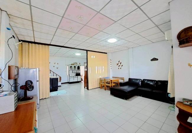 ขายทาวน์เฮ้าส์ หมู่บ้านธนะธานี ถนนสุคนธสวัสดิ์ ซอย 24 เขตลาดพร้าว กรุงเทพมหานคร 4